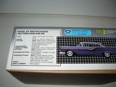 NEW AMT 1/25 1957 FORD FAIRLANE 500 KIT #8028