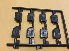 1/35 model kit Parts 1 1/2 Ton Personnel Carrier 5 Gallon Gas Cans Only
