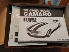 MPC ERTL ’69 Camaro SS 2 In 1 New Open Box Sealed Bags 1/25 Scale Model