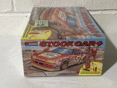 Monogram 1/24 57 Heinz Hut Stricklin Pontiac GP NASCAR Stock Car Model Kit NOS