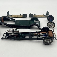 Hubley Model SJ Duesenberg Classic Unassembled Metal Car Kit 1/18 Scale #4864