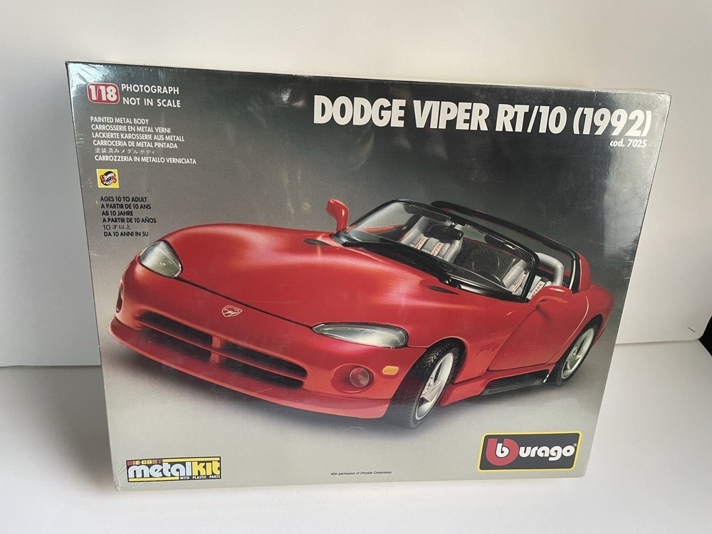BBurago Dodge Viper Rt/10(1992) Metal Model Kit Sealed