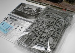 1/72 Scale German WWII Late Tiger I, Academy Model