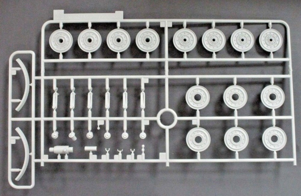 Dragon 1/35th Scale Kingtiger Porsche Turret Parts Tree G from Kit No. 6848