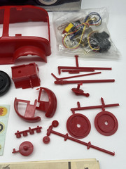 RARE VTG 1960 Aurora Motorized 1932 Ford Hotrod Model Kit Working Motor & Lights
