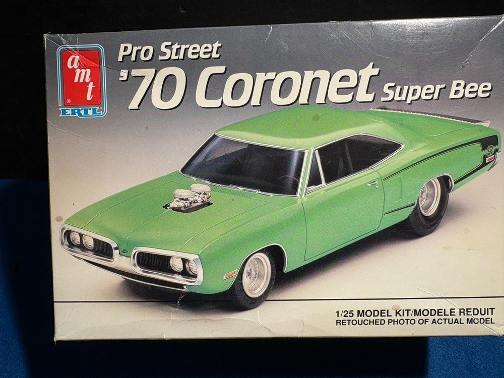 1/25 AMT PRO STREET 1970 DODGE CORONET SUPER BEE TAN MODEL CAR KIT OPEN B12