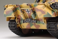 Tamiya 1/35 Military Miniature No.345 German Army Medium Tank Panther D Type Kit