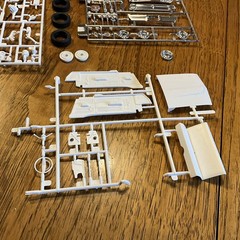 Monogram 2912 ’69 Ford Talladega 1/24 model kit DAMAGED