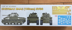 Dragon 1:35 ’39-’45 Series Sherman M4A3 (105mm) HVSS SEALED WWII U.S. Army