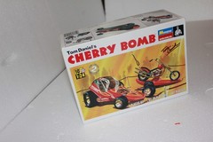Monogram Tom Daniel’s CHERRY BOMB Scale 1:24 Model Kit OPEN BOX Sealed Parts