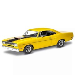 CARRERA REVELL OF AMERICAS INC 1/24 70 Plymouth Road Runner RMX14531 Plastics