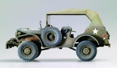 Italeri 228 1/35 Military Model Kit WWII Dodge WC-56/57 Command Staff Car Truck