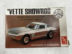 AMT t103 Corvette Vette Showrod vintage model 1/43 McM