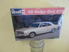 VTG 1969 DODGE DART GTS REVELL MODEL KIT ~ FACTORY SEALED ~ ONE OWNER ~ 125