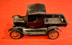 AMT Ford Model T Junkyard Pickup Truck 1/25