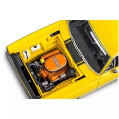 CARRERA REVELL OF AMERICAS INC 1/24 70 Plymouth Road Runner RMX14531 Plastics