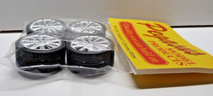 1/24 /25 Pegasus Chrome Rims W/Tires #1250 “Bella’s”