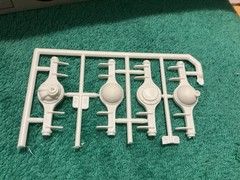 1 25 scale model parts Diamond Reo Center And Rear Axles/Differentials Only