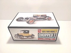 New AMT 1925 Ford Model T Chopped T Retro Deluxe w/ 2 full kits 1:25 AMT1167/12