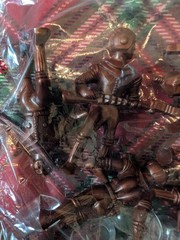 Glencoe models 1/20 Scale Space Men and Women with Plastic Helmets