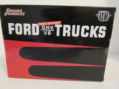 M2 Machines Model Kit 1956 Ford F-100 Custom Pickup Truck 1:24 Scale NEW 47000