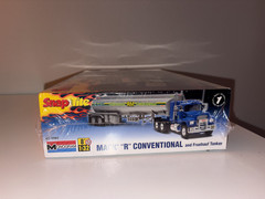 NEW Monogram Mack R Conventional Fruehauf Tanker 85-1962 Model Kit UNOPENED