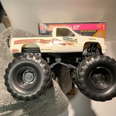 AMT ERTL Snap Fast Beginner Model Monster Truck Partially Assembled Complete Kit