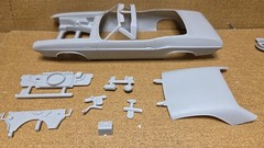1970 Dodge Challenger BODY SHELL & ACCESSORIES 1/25 AMT NEW Model Kit PARTS