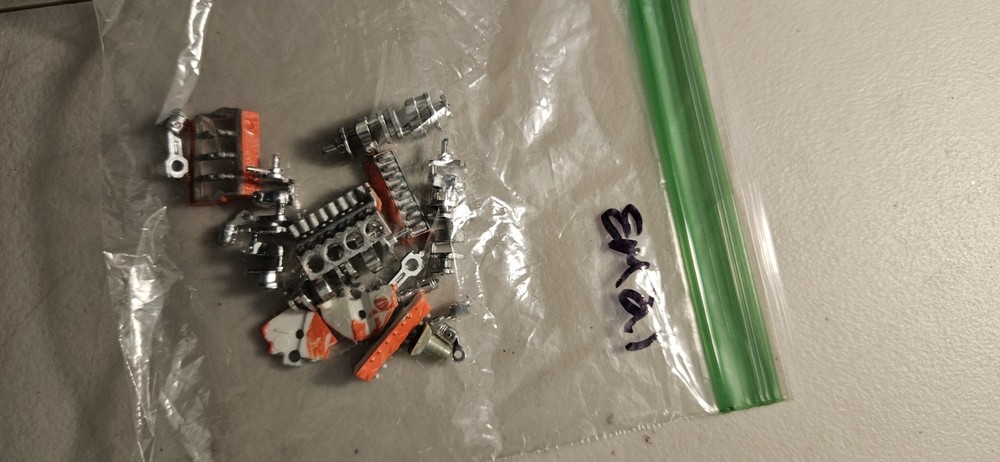 MODEL CAR PARTS ENGINE PARTS EM21