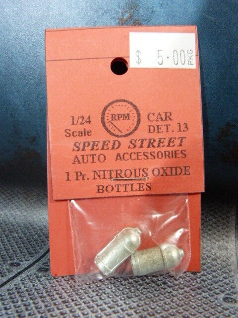 Kerroby Models Speed Street Auto detail 1 pr 1/24 Nitrous Bottles Det 13