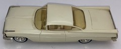 AMT Promo 1959 Pontiac Bonneville HT 1/25 White/Gold Knudsen Award FN-VF+