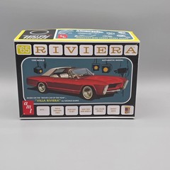 AMT AMT1121/12 Buick 65 Riviera Parts Kit Bash Chrome Piece 323