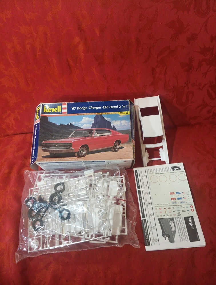 M20F NIOB BaDBoX Complete Revell 1967 Dodge Charger 426 Hemi Model #7669