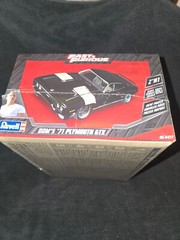 1971 71 PLYMOUTH GTX DOM’S MODEL KIT 1/24 FAST & FURIOUS Revell
