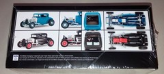 Revell DENTED BOX 1930 Ford Model A Coupe 2in1 1:25 scale model car kit 4464