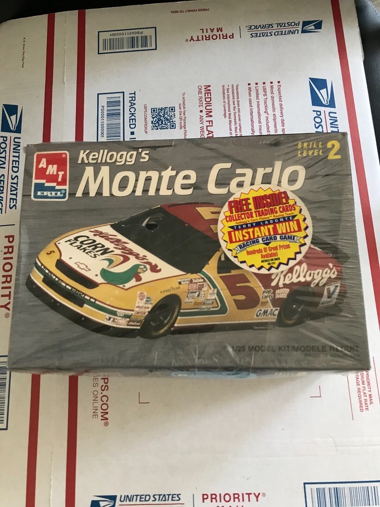 AMT Vintage 1995 Kelloggs Monte Carlo 5 Nascar 1:25 Model Kit Skill level 2 B6