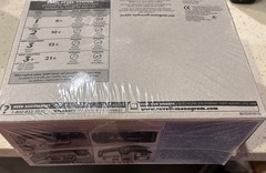 Revell 85-2867 Model kit Hummer H2 Box open kit Factory Sealed 1/25 scale 2005