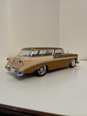 1956 Chevy Nomad Station Wagon Built Model Car 1/25 ￼