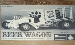 NOS Complete Unbuilt 1967 Bulldog Mack Mod Custom Suds Hauler/Beer Truck Model