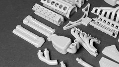 PAGANI ZONDA F – ENGINE MERCEDES AMG / 8 12 18 24 Tamiya Revell Monogram AMT IXO