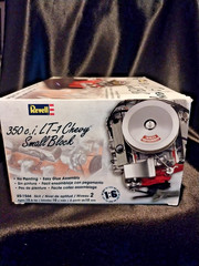 NEW SEALED Revell 1:6 350 C.I. LT-1 Chevy Small Block Die Cast Model