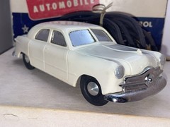 AMT 1949 Ford Sedan 1/25 Remote Control RC BO Promo & Box Sungate Ivory VF-XLNT