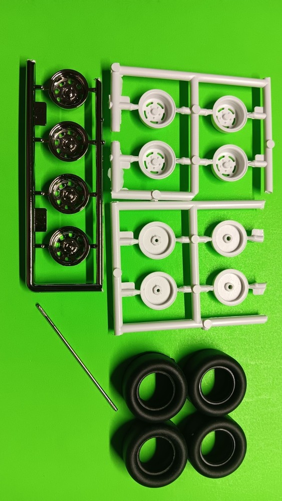 Rubber Tires Rims 1975 Monte Carlo 1/25 NASCAR Donor Kit 5 Slot Wheel Slavino JR