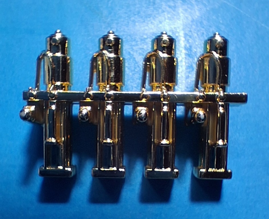 84 CADILLAC COUPE LOWRIDER – HYDRAULIC PUMPS – REVELL – MODEL CAR KIT PARTS LOT