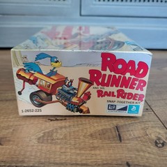 Vintage MPC 1972 Road Runner And His Rail Rider 1/25 Scale Model Kit Sealed