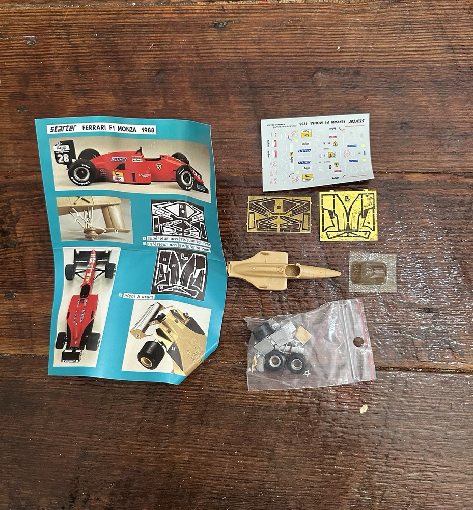 Starter Model Kit Ferrari F1 Monza 1988 2 Version France Automobile Racing Car