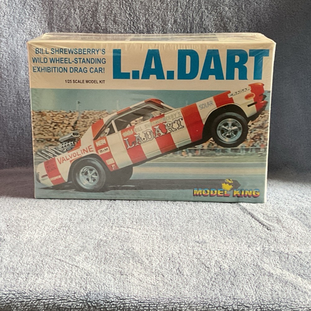 Model King L.A. Dart Hot Rod 1:25 Unassembled Plastic Model Kit 21897P