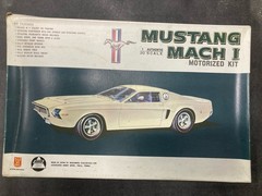 Nakamura AHM Ford Mustang Mach I Motorized Model Kit NK1798 New Open Box