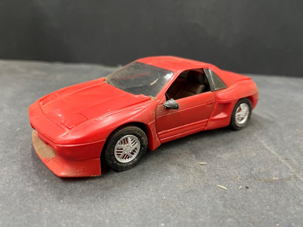 C7 MPC Pontiac Fiero vintage built model car 1/25 McM.