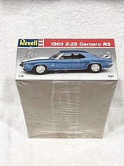 💥💥REVELL 1969 Z-28 CAMARO RS FACTORY SEALED MOLDED IN BLUE 1/25 SCALE💥💥 READ